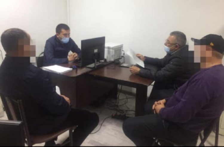 Түркістан облысында полицейге қарсылық көрсеткен тұрғын жауапқа тартылды