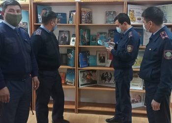 Полицейлер мереке қарсаңында музей аралады