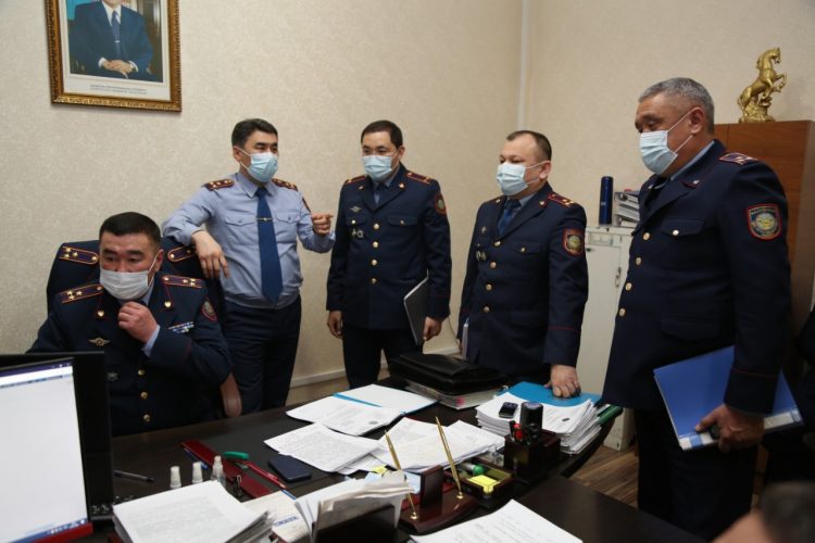 Департамент бастығының қатысуымен полиция бөлім, басқарма басшыларынан сынақ қабылданды