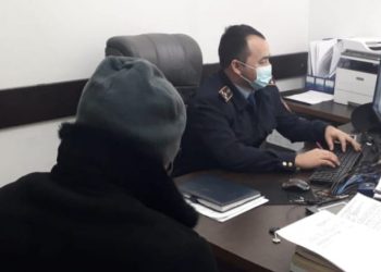 Сарыағаштық полицейлер интернет арқылы тұрғындардан ақша алған алаяқты ұстады