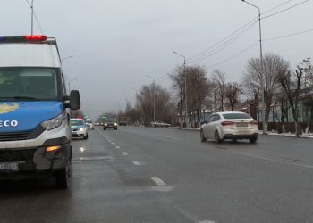 Түркістан облысында «Автоураган» автокөлігімен жол жүру ережесін бұзушылар анықталуда