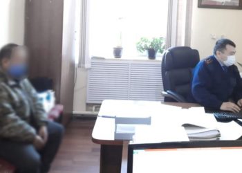 Түркістан облысында полицейлер  ер адамның көлігінен 1 кг-ға жуық   марихуана тәркіледі