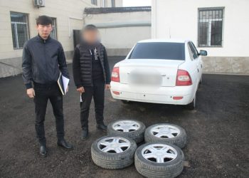 Түркістан облысының полицейлері бірнеше көлікке ұрлыққа түскен автоұрыларды құрықтады