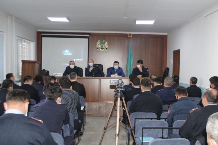 Түркістан облысында полицейлердің стандартқа сай болуына бағыттайтын кездесулер өткізілуде