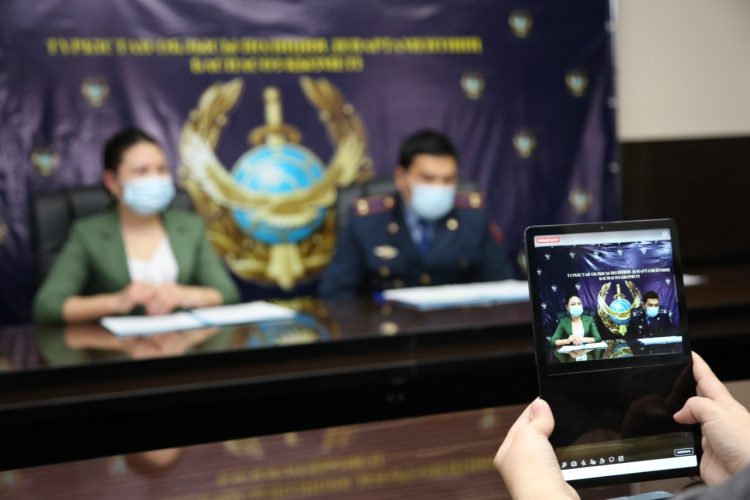 Түркістан облысындағы есірткі қылмысы бойынша тікелей эфирде брифинг өткізілді