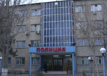 Көлік ішінен сөмке ұрлаған күдікті ұсталды