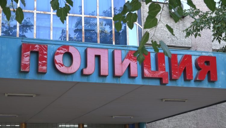 Туысының атынан несие рәсімдеген алаяқты ұстады