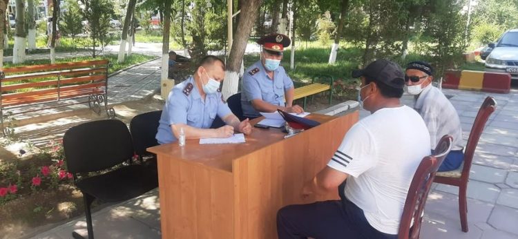 Жетісайда «Жолда қабылдау» акциясына 20-дан астам тұрғын келді