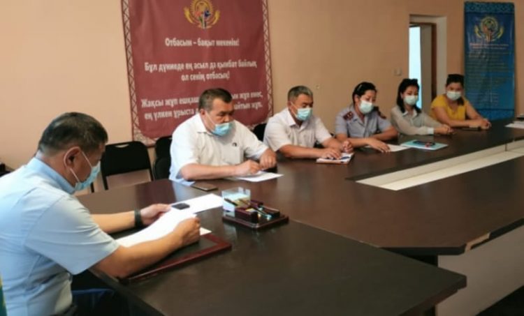 Келестік полицейлер акция барысында 4 қорғау нұсқамасын шығарды