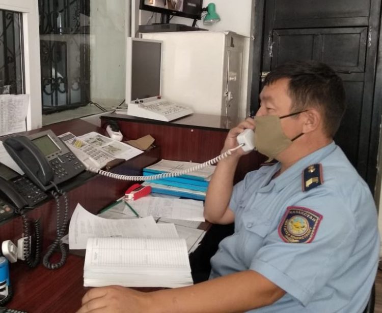 Мемлекеттен «миллион теңге» әперемін деп алаяқтық жасаған екі күдіктіні ұстады