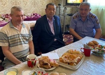 Қоғамдық тыныштықты күзеткен – Абдраимовтар  отбасы