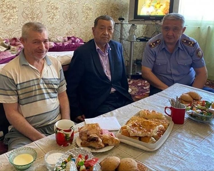 Қоғамдық тыныштықты күзеткен – Абдраимовтар  отбасы