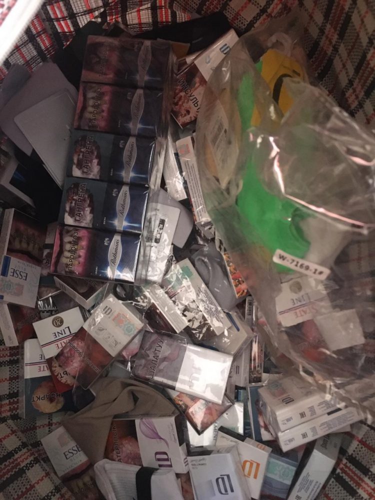 Дүкендерге ұрлыққа түскен 2 шымкенттік жас жігітті ұстады