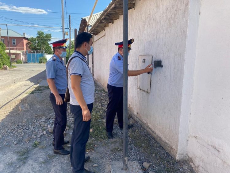 100-ге жуық есірткі жарнамалары өшірілді