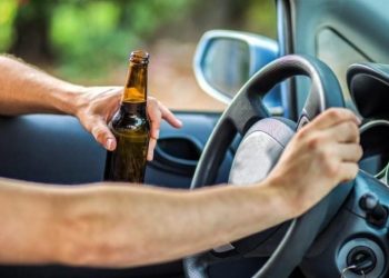 Мас халде автокөлік басқарған екі жүргізушіні анықтады