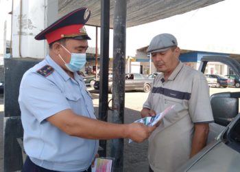 Жол-көлік оқиғаларының алдын алу мақсатында жүргізушілерге  ақпараттық түсіндірме жұмыстарын жүргізді