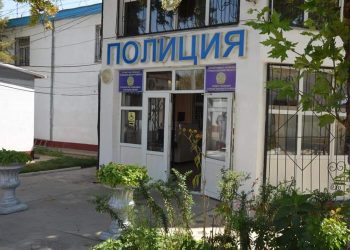 «Линда» атты қызметтік ит шекарадан «гашиш» алып өтпек болған Өзбекстан елінің азаматын ұстады