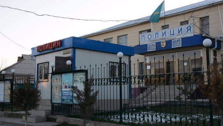 Түркістан облысында туысының атынан онлайн несие алған күдікті ер адам ұсталды