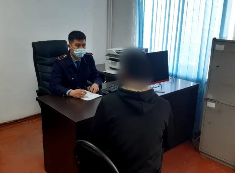 Түркістанда  20  миллион несие алып беремін деп тұрғынды алдаған ер азамат ұсталды