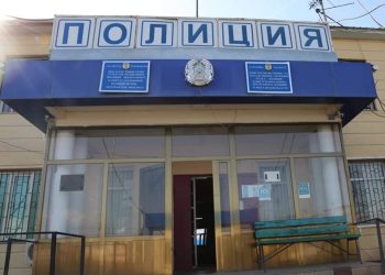 Түркістан облысы  полицейлері  үйінде есірткі сақтаған ер адамды ұстады