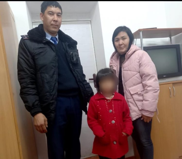 Полицейлер жоғалған 6 сынып оқушысын бірнеше сағат ішінде тауып берді