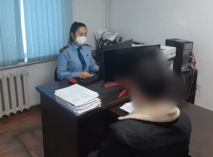 Полицейлер қоймаға ұрлыққа түсіп, құрылыс  заттарын жымқырған күдіктіні ұстады