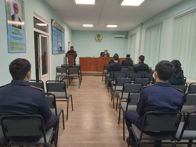 Қазақстан Республикасы Ішкі Істер министрлігінің Қарағанды академиясына түсуге  10 шақты оқушы ниет білдірді