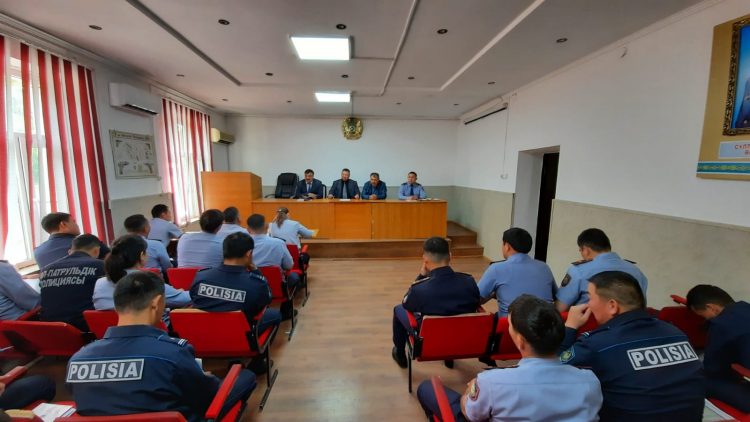 Түлкібас ауданында полицейлердің қатысуымен 1 мамыр – Қазақстан халқының бірлігі мерекесіне орай семинар-дәріс өтті