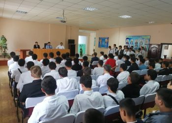 Төлебилік полицейлер  «Абайлаңыз балалар!» акциясы аясында маңызы зор кездесу өткізді