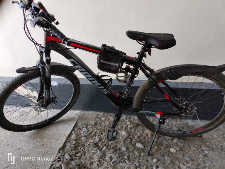 Түркістан  полицейлері жасөспірім баланы  тонаған күдіктіні ұстады