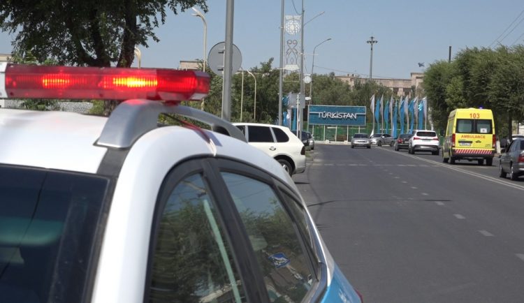 Полицейлер «Қауіпсіз жол» іс-шарасы барысында 26 мыңнан астам жол қозғалысы ережесін бұзушыларды анықтады