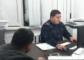 Жүргізуші куәлігінсіз көлік тізгіндеген  жігіт 20 тәулікке әкімшілік қамауға алынды