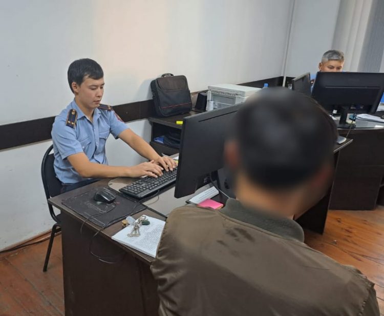 Кентау полицейлерімен заңсыз ойынхананың жолы кесілді