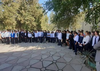 Шымкенттік полицейлер жасөспірімдер арасында құқықбұзушылықтың алдын алуда