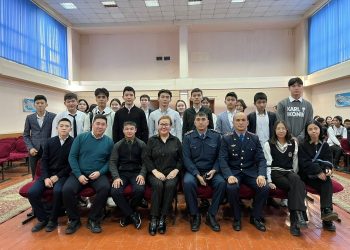 Шымкент: Тәртіп сақшылары оқушыларға нашақорлықтың алдын алу бойынша ақпараттық-түсіндірмелік дәріс өткізді
