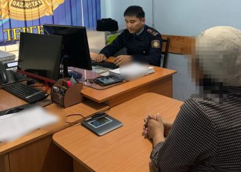 Полицейлер таныстарының атынан жасырын несие алған жас әйелді анықтады