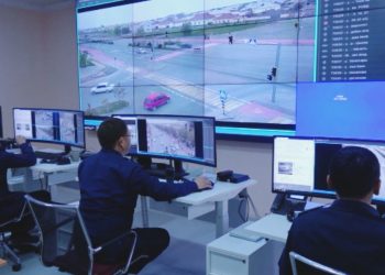 Полицейлер бейнебақылау камераларының көмегімен бұзақыны 2 минутта оқиға орнынан ұстады