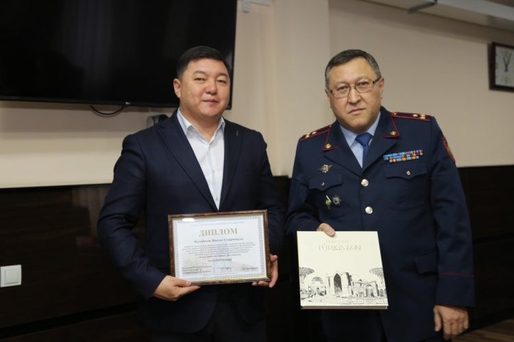 Республикалық «Погонды журналист», «Менің полициям» жобаларының үздіктері марапатталды