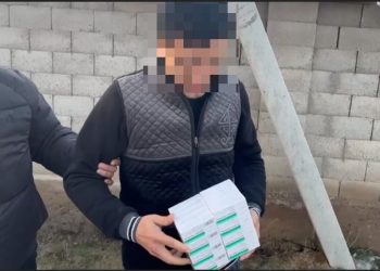 Түркістан облысының полицейлері ауыл тұрғындарынан 1000-нан астам «Трамадол» таблеткасын тәркілеп алды